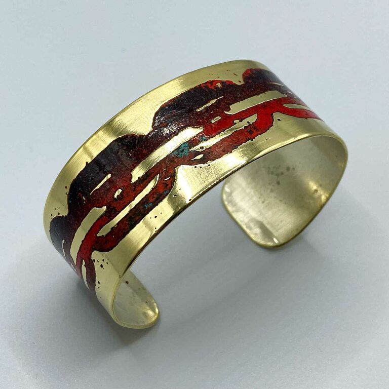 Bracelet Linked side view by Studio Daboo