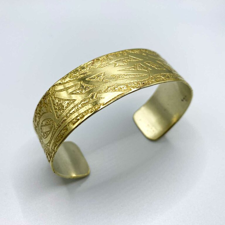 Bracelet Outsider side view by Studio Daboo